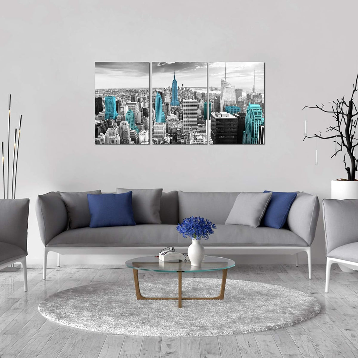 Black and White Teal Empire State Building Canvas Print E390