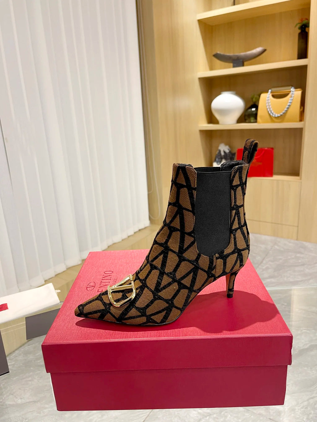 Women Shoes I670159