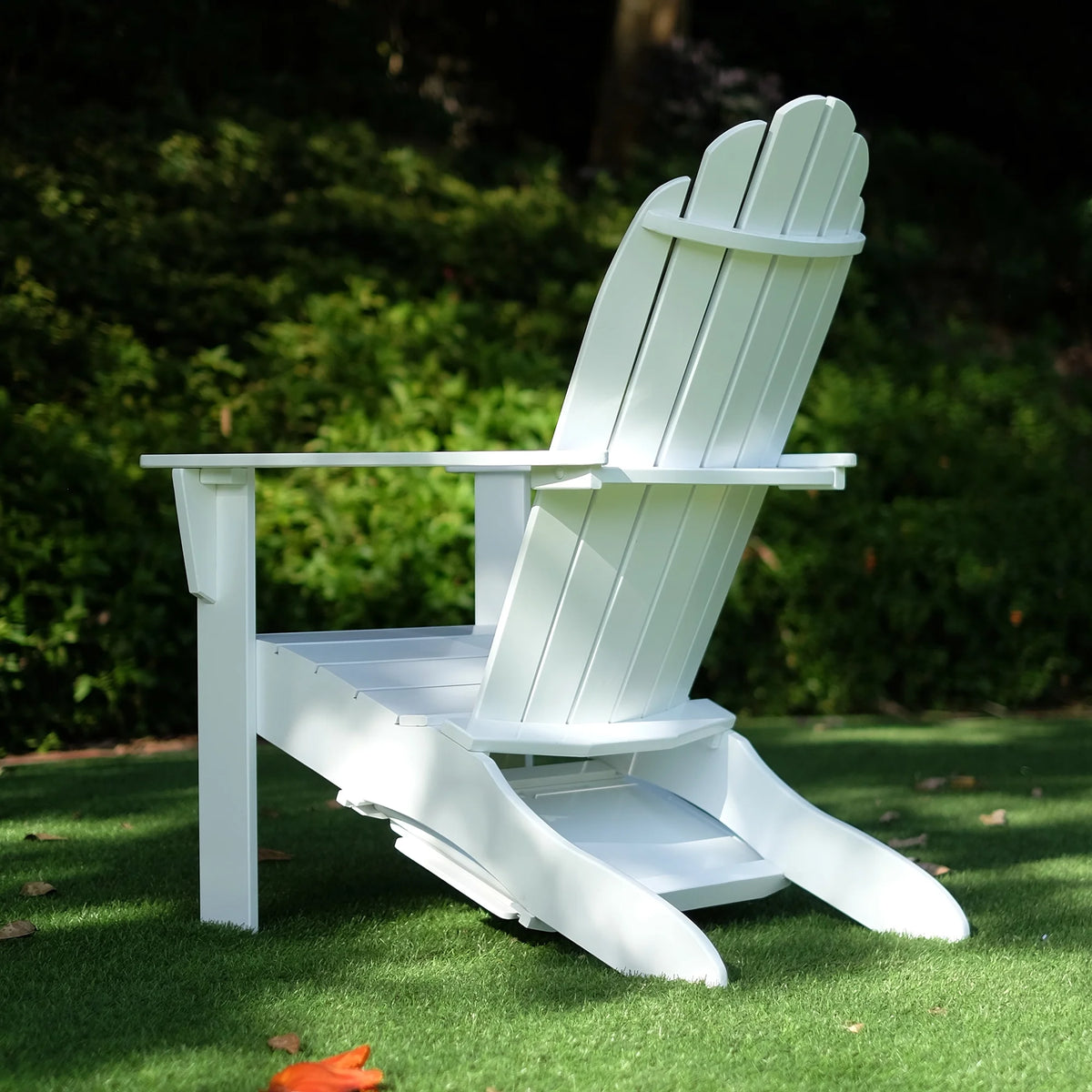 White Solid Wood Adirondack Chair with Tray Table S549