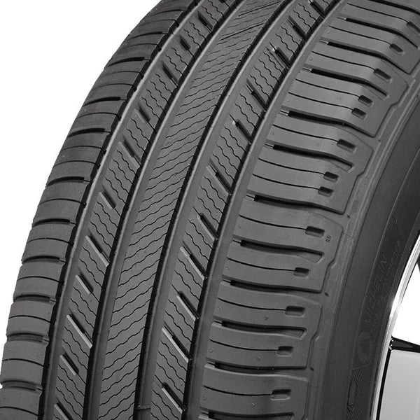 All Season 235/65R18 106V Passenger Tire C64089