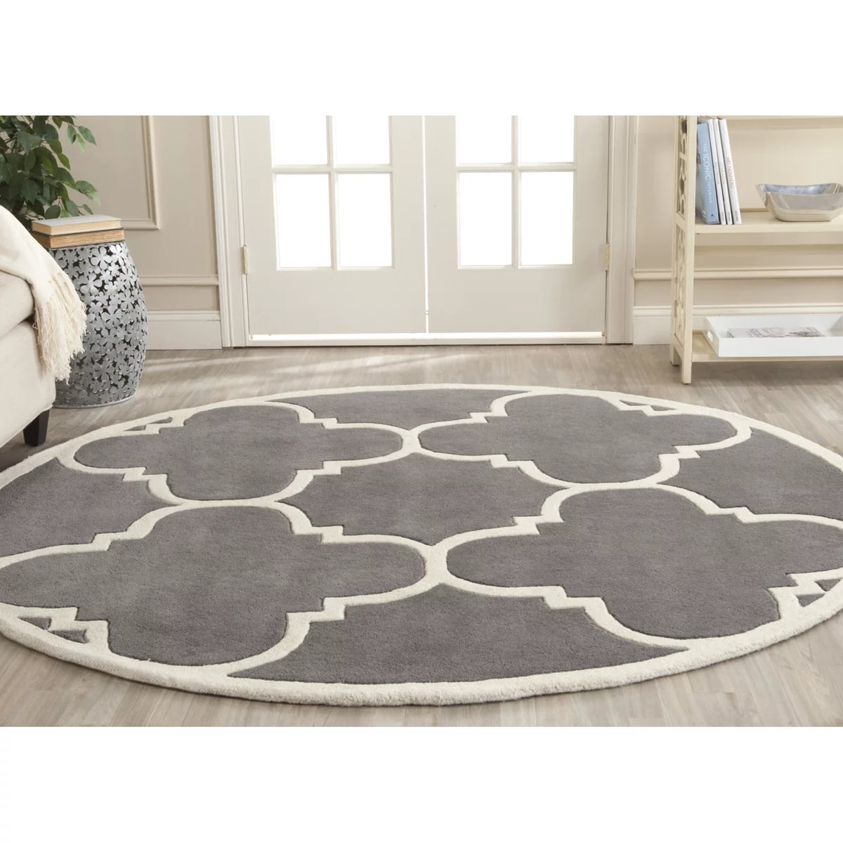 Geometric Quatrefoil Area Rug or Runner V94425