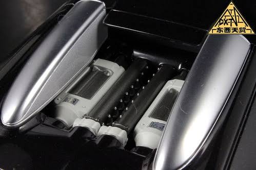 1/18 Diecast Bugatti Veyron 16.4 Car Model D583077