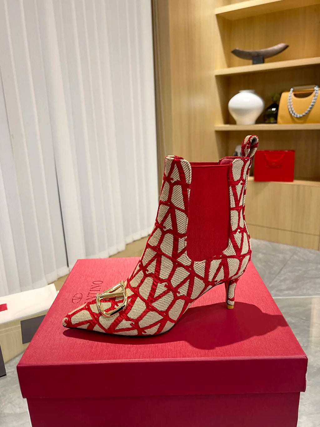 Women Shoes I670159
