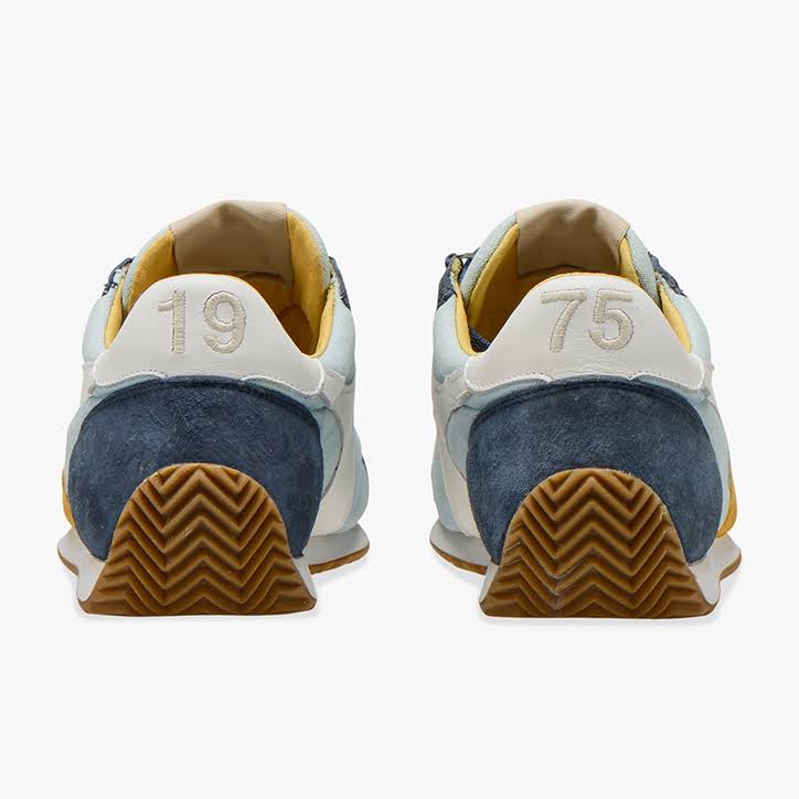 Canvas Stone Wash Blue Sneakers V7417