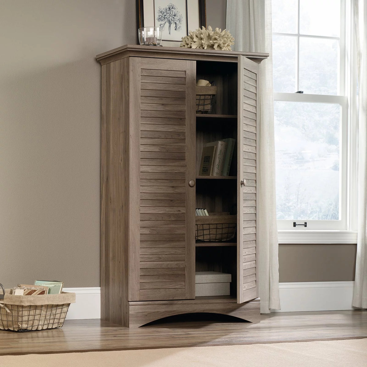 Storage Cabinet L329